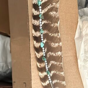 Beautiful hat feathers, decorative feathers, gifts, feathers, rhinestones